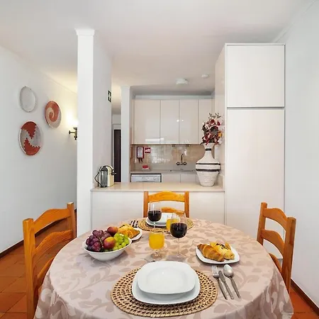 Balaia Sunshine Apartment *